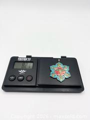 MaxSold Auction: Pendant  - Esquimalt (British Columbia, Canada) PARTNER MANAGED Reseller Online Auction -  Lampson Street