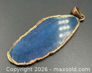 MaxSold Auction: Slab Gold Guilt Pendant  - Esquimalt (British Columbia, Canada) PARTNER MANAGED Reseller Online Auction -  Lampson Street