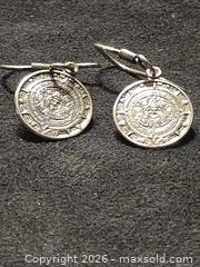 MaxSold Auction: Vintage 925 Jewelry Set - Loyalist (Ontario, Canada) SELLER MANAGED Downsizing Online Auction - Somerset Drive