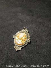 MaxSold Auction: Vintage Cameo Pendant  - Loyalist (Ontario, Canada) SELLER MANAGED Downsizing Online Auction - Somerset Drive