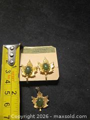 MaxSold Auction: Vintage Jade Jewelry from British Columbia  - Loyalist (Ontario, Canada) SELLER MANAGED Downsizing Online Auction - Somerset Drive