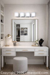 MaxSold Auction: Paris wall mount four light fixture  (New in the original sealed packaging) - Toronto (Ontario, Canada) SELLER MANAGED Reseller Online Auction - Magnetic Drive