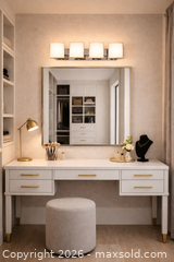 MaxSold Auction: Paris wall mount four light fixture  (New in the original sealed packaging) - Toronto (Ontario, Canada) SELLER MANAGED Reseller Online Auction - Magnetic Drive