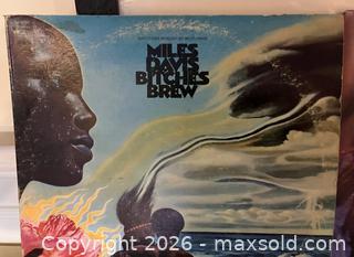 MaxSold Auction: Big Lot of LPs - Douglas (Massachusetts, USA) PARTNER MANAGED Estate Sale Online Auction - Southwest Main Street
