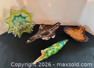 MaxSold Auction: MCM Art Glass - Douglas (Massachusetts, USA) PARTNER MANAGED Estate Sale Online Auction - Southwest Main Street