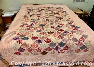 MaxSold Auction: Vintage Quilt - Douglas (Massachusetts, USA) PARTNER MANAGED Estate Sale Online Auction - Southwest Main Street