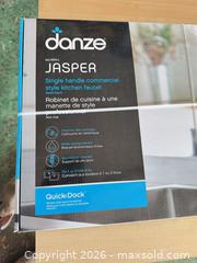 MaxSold Auction: Danze Jasper Single-Handle Kitchen Faucet, Matte Black - Toronto (Ontario, Canada) SELLER MANAGED Moving Online Auction - Saint Clair Avenue West