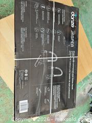 MaxSold Auction: Danze Jasper Single-Handle Kitchen Faucet, Matte Black - Toronto (Ontario, Canada) SELLER MANAGED Moving Online Auction - Saint Clair Avenue West