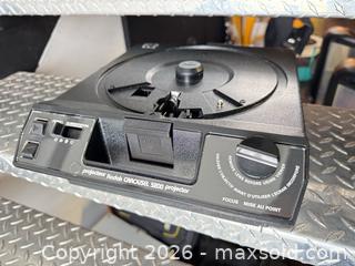 MaxSold Auction: Kodak Carousel 5200 Slide Projector - Toronto (Ontario, Canada) SELLER MANAGED Moving Online Auction - Saint Clair Avenue West