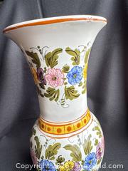 MaxSold Auction: Vintage Italian Hand-Painted Floral Ceramic Vase - Toronto (Ontario, Canada) SELLER MANAGED Moving Online Auction - Saint Clair Avenue West