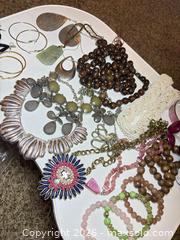 MaxSold Auction: Mixed Set: Pink & Brown Beaded Necklace, Bracelets & Earrings - Wheatland (New York, USA) SELLER MANAGED Reseller Online Auction - State Street