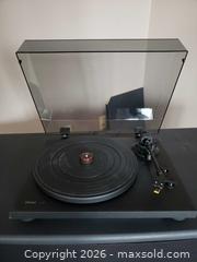 MaxSold Auction: Teac TN-200 record player  - North York (Ontario, Canada) SELLER MANAGED Estate Sale Online Auction - Cartwright Avenue (STORAGE)