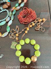 MaxSold Auction: Costume / Fashion Jewelry Lot — Necklaces, Bracelets, Earrings A - Niagara Falls (Ontario, Canada) Moving Online Auction - January Drive