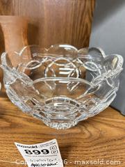 MaxSold Auction: Crystal & Glass Mixed Lot — Including Waterford B - Niagara Falls (Ontario, Canada) Moving Online Auction - January Drive