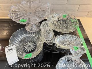 MaxSold Auction: Cut Glass & Crystal Serving Pieces with Cake Stand and Bowls B - Niagara Falls (Ontario, Canada) Moving Online Auction - January Drive