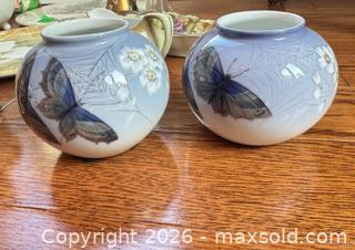 MaxSold Auction: Decorative Porcelain Plates, Vases, Salt and Pepper Shakers and More B - Niagara Falls (Ontario, Canada) Moving Online Auction - January Drive