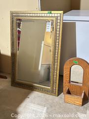 MaxSold Auction: Decorative Wall Mirrors B - Niagara Falls (Ontario, Canada) Moving Online Auction - January Drive