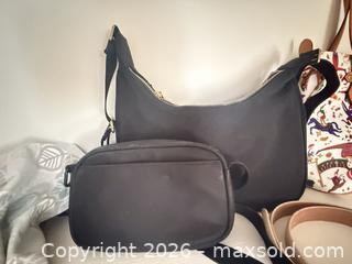 MaxSold Auction: Handbags, Crossbody Pouch and Belt – Piero Guidi & Unbranded C - Niagara Falls (Ontario, Canada) Moving Online Auction - January Drive