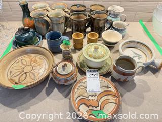 MaxSold Auction: Handmade Stoneware Artisan Ceramic Pottery Tableware B - Niagara Falls (Ontario, Canada) Moving Online Auction - January Drive