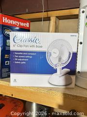 MaxSold Auction: Honeywell & Classic Clip Fans (Corded) B - Niagara Falls (Ontario, Canada) Moving Online Auction - January Drive