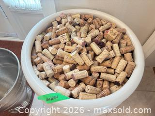 MaxSold Auction: Lot of 2 Planters A - Niagara Falls (Ontario, Canada) Moving Online Auction - January Drive