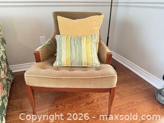 MaxSold Auction: Mid-Century Modern Upholstered Accent Chair with Wood Frame - Niagara Falls (Ontario, Canada) Moving Online Auction - January Drive
