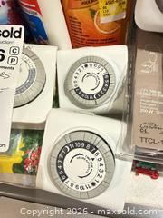 MaxSold Auction: Mixed Household Supplies & Hardware Lot — Timers, Door Knobs, Cleaners A - Niagara Falls (Ontario, Canada) Moving Online Auction - January Drive