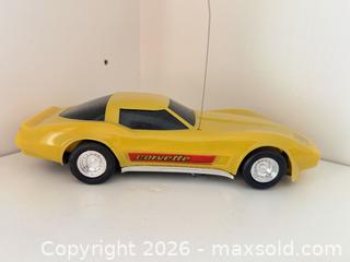 MaxSold Auction: Models with Collector Info C - Niagara Falls (Ontario, Canada) Moving Online Auction - January Drive