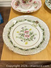 MaxSold Auction: Paragon, Royal Albert, Royal Stafford & Aynsley Teacups & Tea Items B - Niagara Falls (Ontario, Canada) Moving Online Auction - January Drive