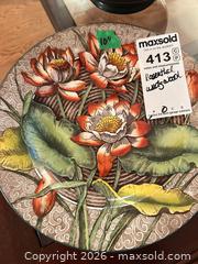 MaxSold Auction: Rosenthal Porcelain Vase, Wedgwood Decorator Plate B - Niagara Falls (Ontario, Canada) Moving Online Auction - January Drive