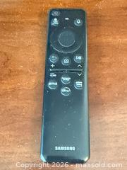 MaxSold Auction: Samsung 55" TV with Remote C - Niagara Falls (Ontario, Canada) Moving Online Auction - January Drive