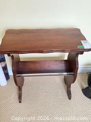 MaxSold Auction: Traditional Mahogany Veneer Magazine Rack B - Niagara Falls (Ontario, Canada) Moving Online Auction - January Drive