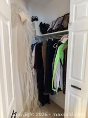 MaxSold Auction: Women's Clothing & Size 11 Shoes Lot: Dress, Jacket, Skirts B - Niagara Falls (Ontario, Canada) Moving Online Auction - January Drive