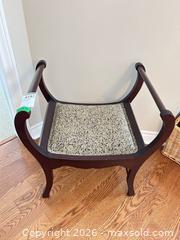 MaxSold Auction: Wood Bench, Dark Brown (Espresso) with Woven Beige-Black Seat B - Niagara Falls (Ontario, Canada) Moving Online Auction - January Drive