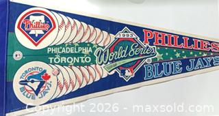 MaxSold Auction: 1992-1993 MLB Collectibles: Blue Jays, Phillies, Braves - Cobourg (Ontario, Canada) SELLER MANAGED Reseller Online Auction - Elgin Street West