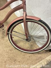MaxSold Auction: Huffy 26 inch Pink/Rose Gold Cruiser Bicycle - Ottawa (Ontario, Canada) SELLER MANAGED Commercial Liquidation Online Auction - Grenfell