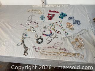 MaxSold Auction: Mixed Costume & Sterling Jewelry Lot: Necklaces, Earrings, Brooches - Ottawa (Ontario, Canada) SELLER MANAGED Commercial Liquidation Online Auction - Grenfell