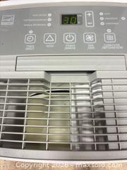 MaxSold Auction: Noma 30-Pint Electric Dehumidifier (120V) - Ottawa (Ontario, Canada) SELLER MANAGED Commercial Liquidation Online Auction - Grenfell