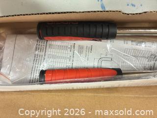 MaxSold Auction: Ridgid 604-II 1/4" Tube / Pipe Bender - Ottawa (Ontario, Canada) SELLER MANAGED Commercial Liquidation Online Auction - Grenfell