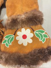 MaxSold Auction: Unisex Tan Suede Leather Mittens with Beadwork & Fringe, Medium - Ottawa (Ontario, Canada) SELLER MANAGED Commercial Liquidation Online Auction - Grenfell