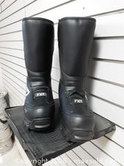 MaxSold Auction: FXR X-Cross Ice Pro Snow Boot Size Black - Augusta (Ontario, Canada) SELLER MANAGED Commercial Liquidation Online Auction - Edward Street