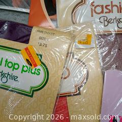 MaxSold Auction: Assorted vintage pantyhose lot 15 - Waterford (New Jersey, USA) SELLER MANAGED Downsizing Online Auction - Chew Road (STORAGE)