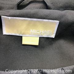 MaxSold Auction: Michael kors hooded jacket  - Waterford (New Jersey, USA) SELLER MANAGED Downsizing Online Auction - Chew Road (STORAGE)