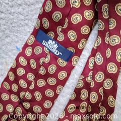 MaxSold Auction: Misc men's tie lot 15 inc Nautica - Waterford (New Jersey, USA) SELLER MANAGED Downsizing Online Auction - Chew Road (STORAGE)