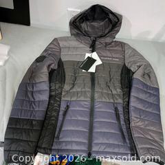 MaxSold Auction: Mountain horse coat NEW  - Waterford (New Jersey, USA) SELLER MANAGED Downsizing Online Auction - Chew Road (STORAGE)