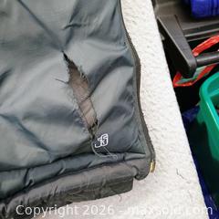 MaxSold Auction: NIKE acg down550 jacket Men's XL - Waterford (New Jersey, USA) SELLER MANAGED Downsizing Online Auction - Chew Road (STORAGE)