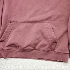 MaxSold Auction: Nike men's hoodie  - Waterford (New Jersey, USA) SELLER MANAGED Downsizing Online Auction - Chew Road (STORAGE)