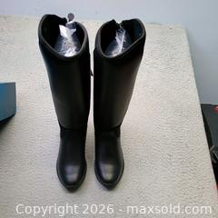 MaxSold Auction: Ovation female riding boots new in box - Waterford (New Jersey, USA) SELLER MANAGED Downsizing Online Auction - Chew Road (STORAGE)