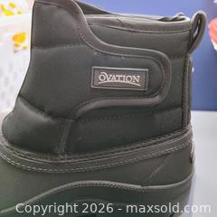 MaxSold Auction: Ovation ladies snow paddock boots NEW size 9 - Waterford (New Jersey, USA) SELLER MANAGED Downsizing Online Auction - Chew Road (STORAGE)