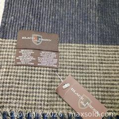 MaxSold Auction: Scarf lot 3  - Waterford (New Jersey, USA) SELLER MANAGED Downsizing Online Auction - Chew Road (STORAGE)